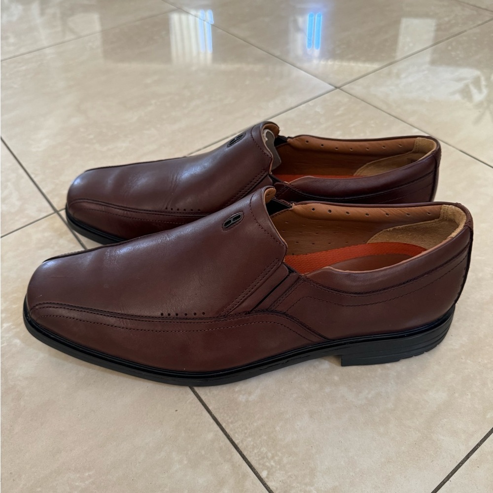 Clarks, 11.5 M, Brown Leather